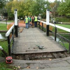 Rebuilding the Swing Bridge 1986